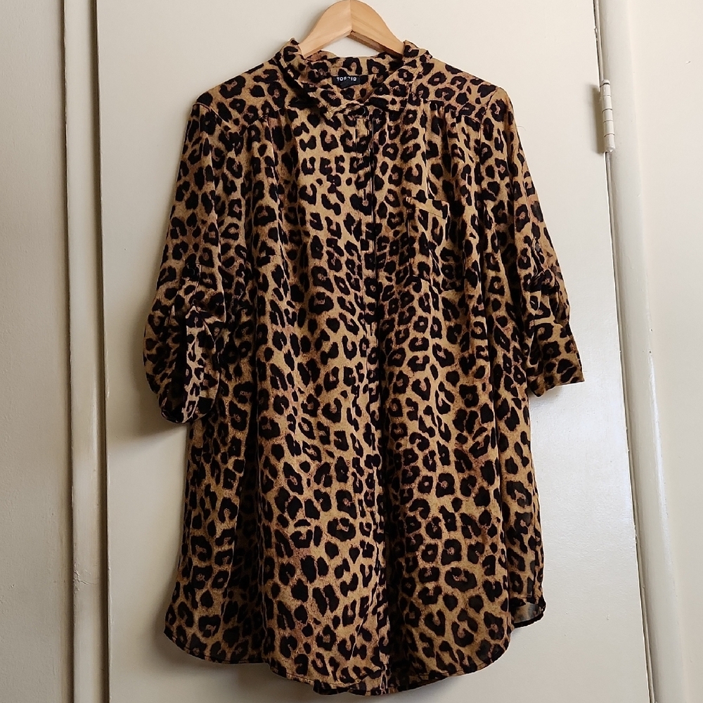 Torrid 1X Leopard Print Button-Up Blouse